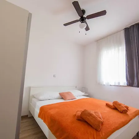 Gostinjska kuća J&d